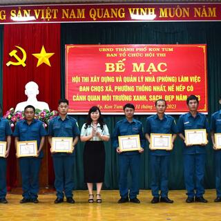 <a href="/tin-tuc-su-kien/an-ninh-phap-luat" title="AN NINH - PHÁP LUẬT" rel="dofollow">AN NINH - PHÁP LUẬT</a>